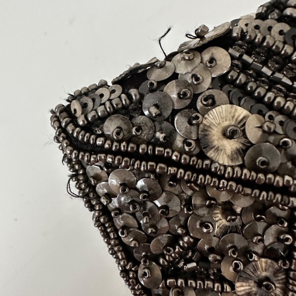 Zara gunmetal grey beaded clutch. - Picture 3 of 4